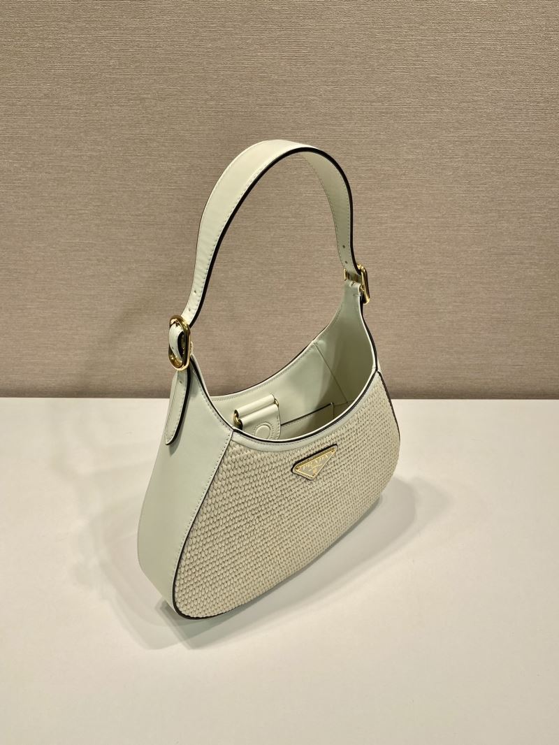 Pra*a cleo bags